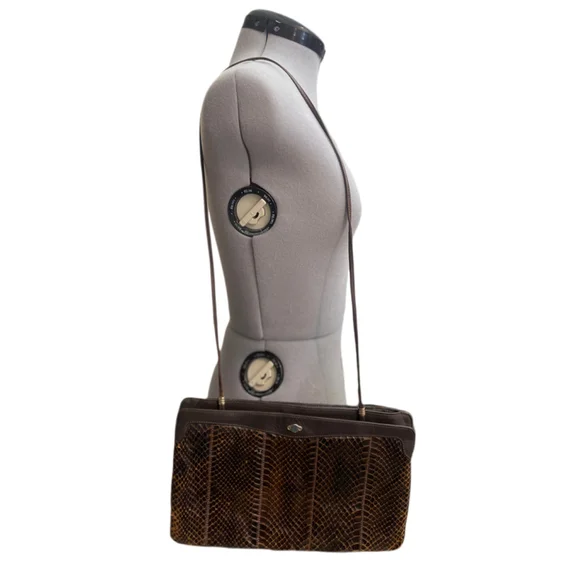 Women's Vintage La Belle Brown Snakeskin Clutch Small - Picture 2 of 15